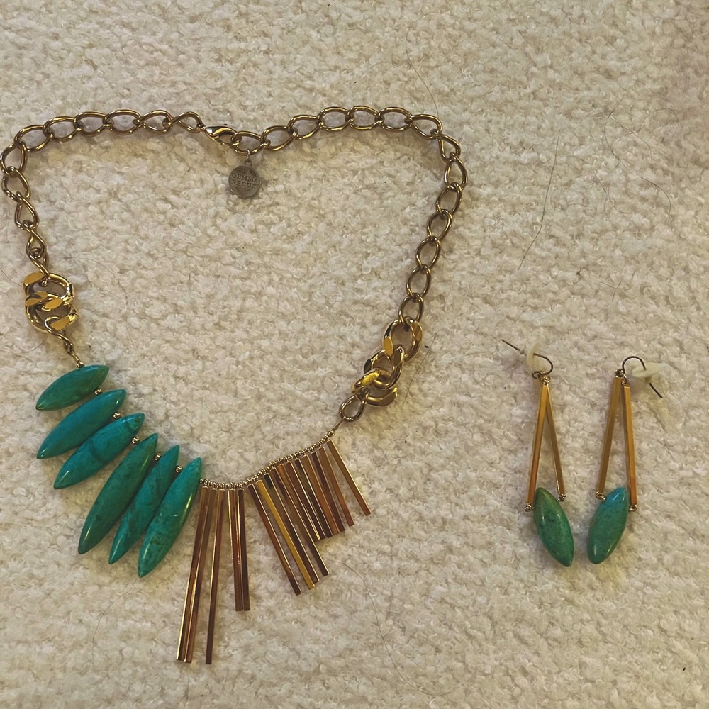 Gemma Redux turquoise and gold necklace and earring set.